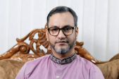 রাতে জবাব দিলেন আনোয়ার প্রধান