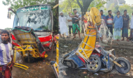 উৎসব বাসের চাপায় রিকশাচালক নিহত, আহত ৩