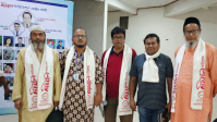 বোকারাই কবিতার সংসার গড়ে