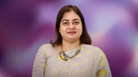 নাহিদা বারিকের মাতৃভ্যানে কোন মা উঠেনি